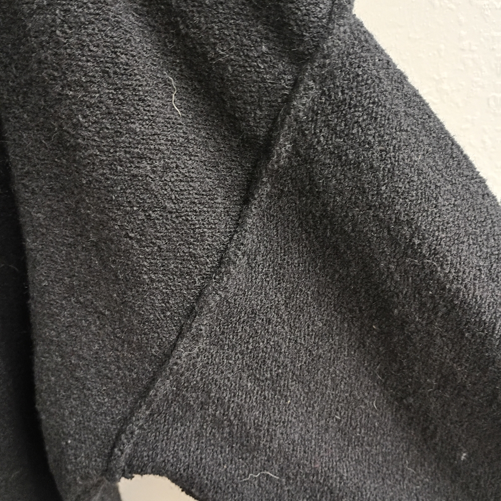 Free People Black V-Neck Sweater - Picture 6 of 6